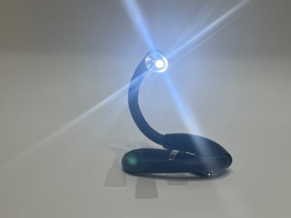 Lampka LED do czytania na szyję – elastyczna i przenośna