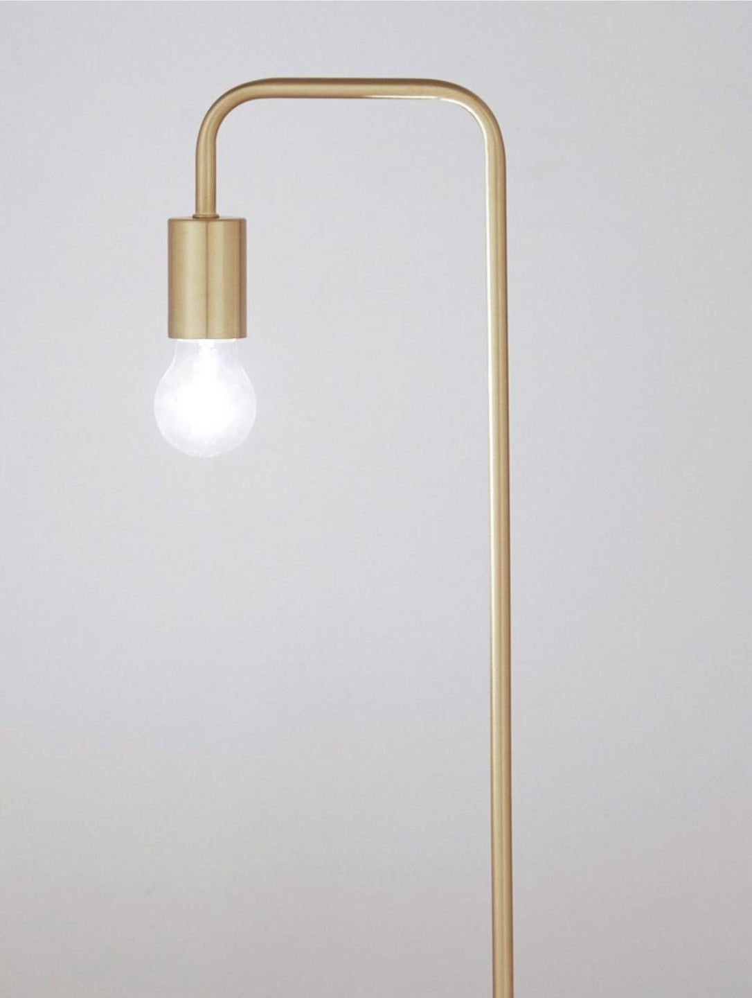 Lampka nocna i biurkowa Flow, mosiądz, 60 W